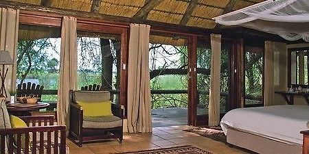 Lianshulu Lodge Muneambuanas ภายนอก รูปภาพ